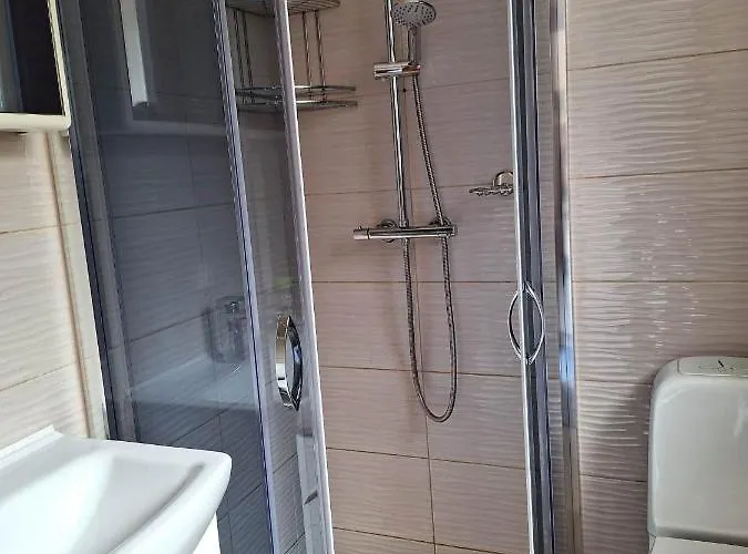 Dom Nad Jeziorem Apartamento Gleboczek