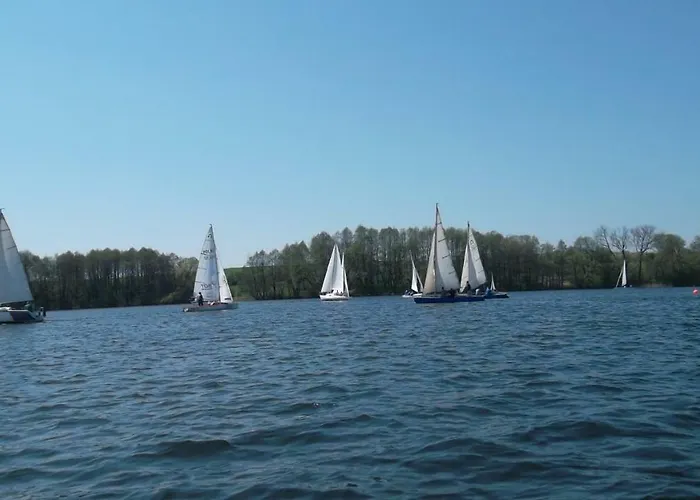 Dom Nad Jeziorem Apartamento