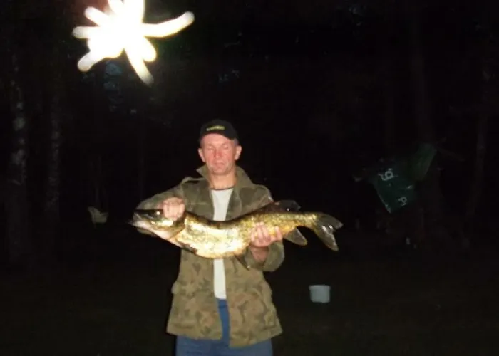 Dom Nad Jeziorem Apartamento